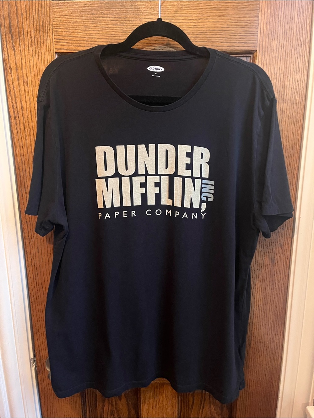 Old Navy Men’s Black Dunder Mifflin Graphic Tee - 100% Cotton